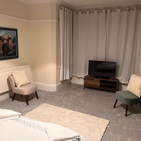 לונדון Luxury Cosy Retreat Apt מראה חיצוני תמונה