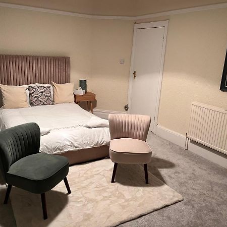 לונדון Luxury Cosy Retreat Apt מראה חיצוני תמונה