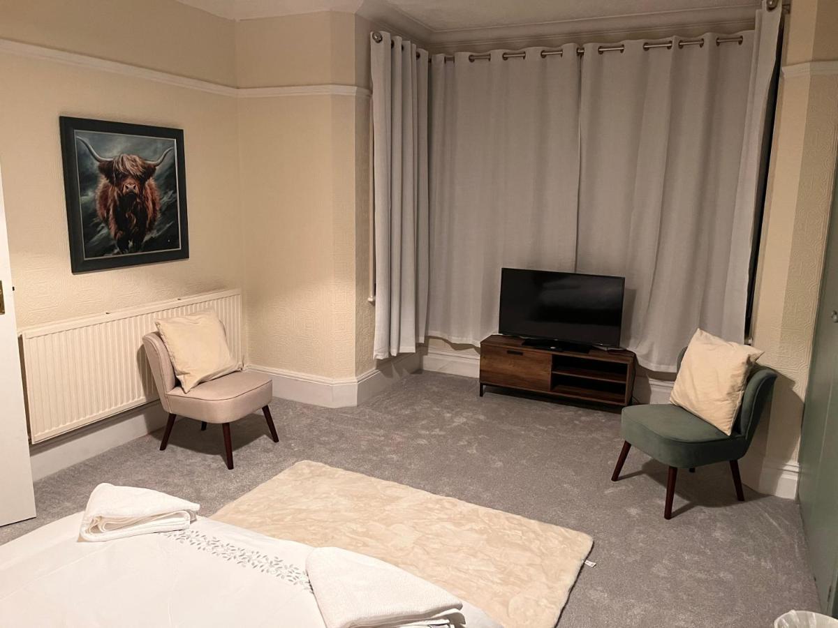 לונדון Luxury Cosy Retreat Apt מראה חיצוני תמונה
